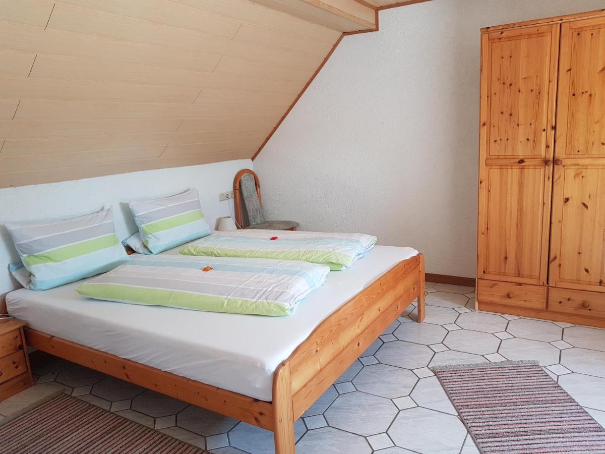 Ferienwohnung Weingut Sanders & Sanders Osann-Monzel Buitenkant foto