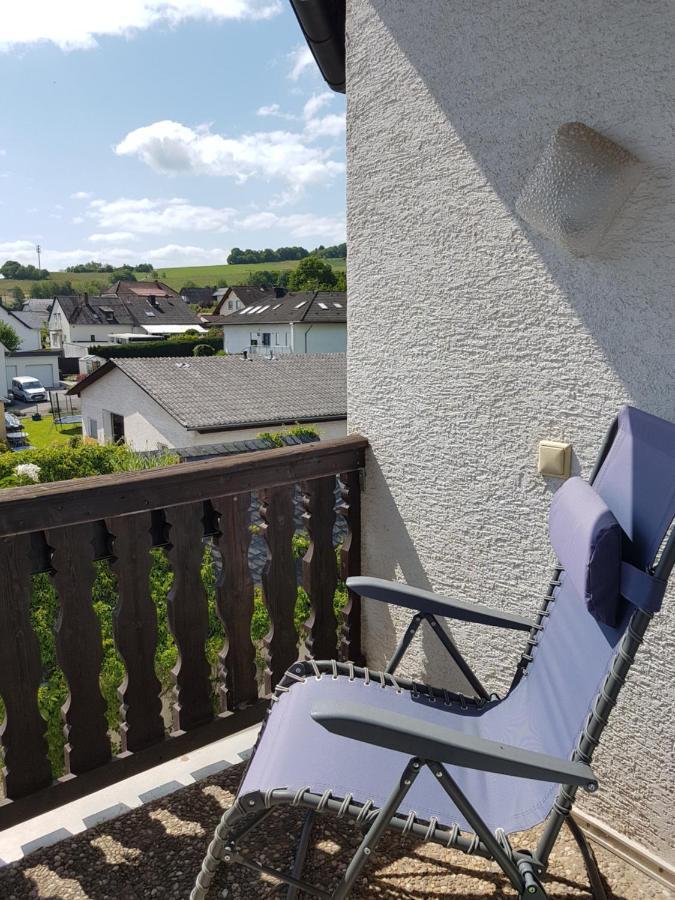 Ferienwohnung Weingut Sanders & Sanders Osann-Monzel Buitenkant foto